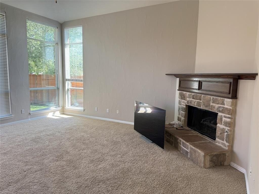 1621 Country Brook Ln - Photo 7 of 17