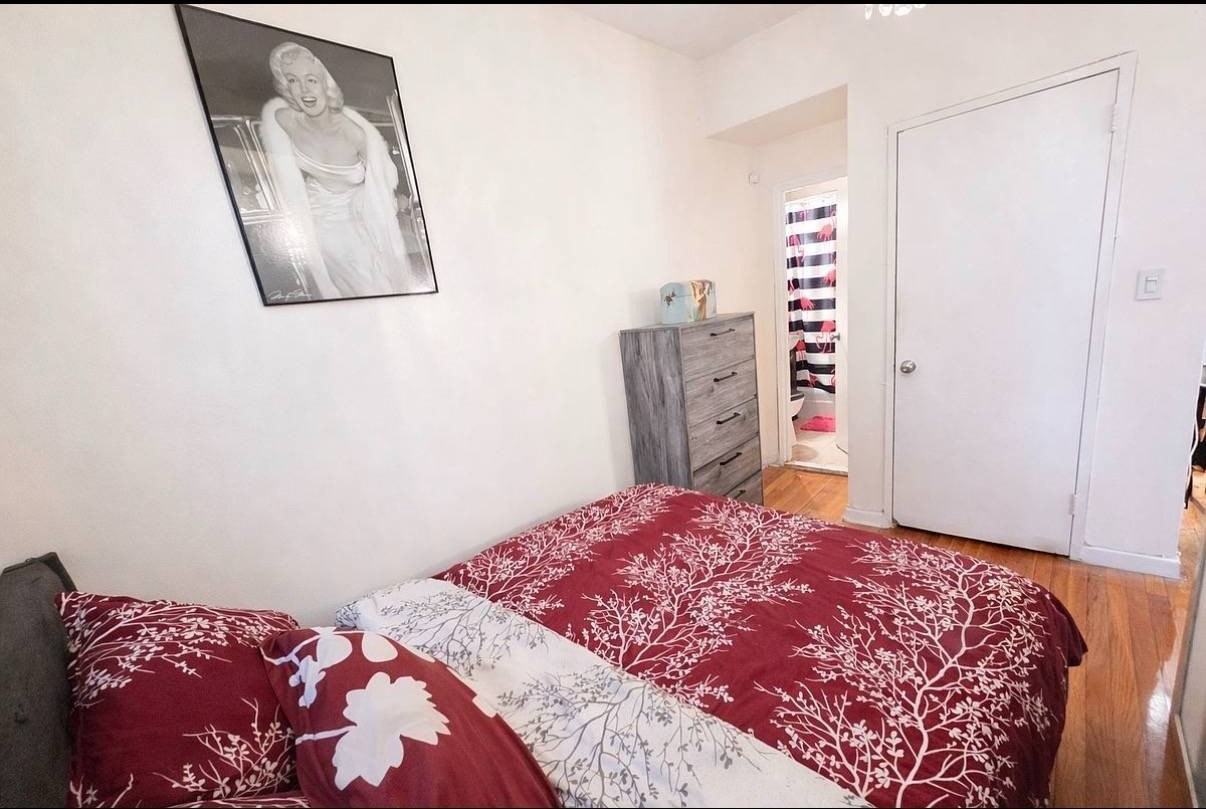 71 110-20 71ST #104 - Photo 3 of 8