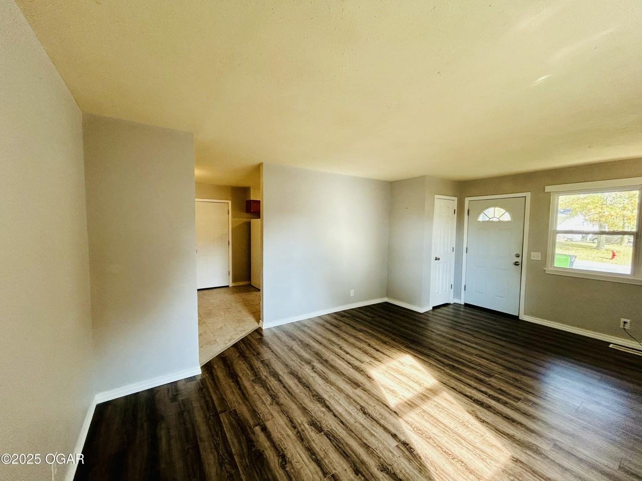 816 Robin Dr - Photo 7 of 45