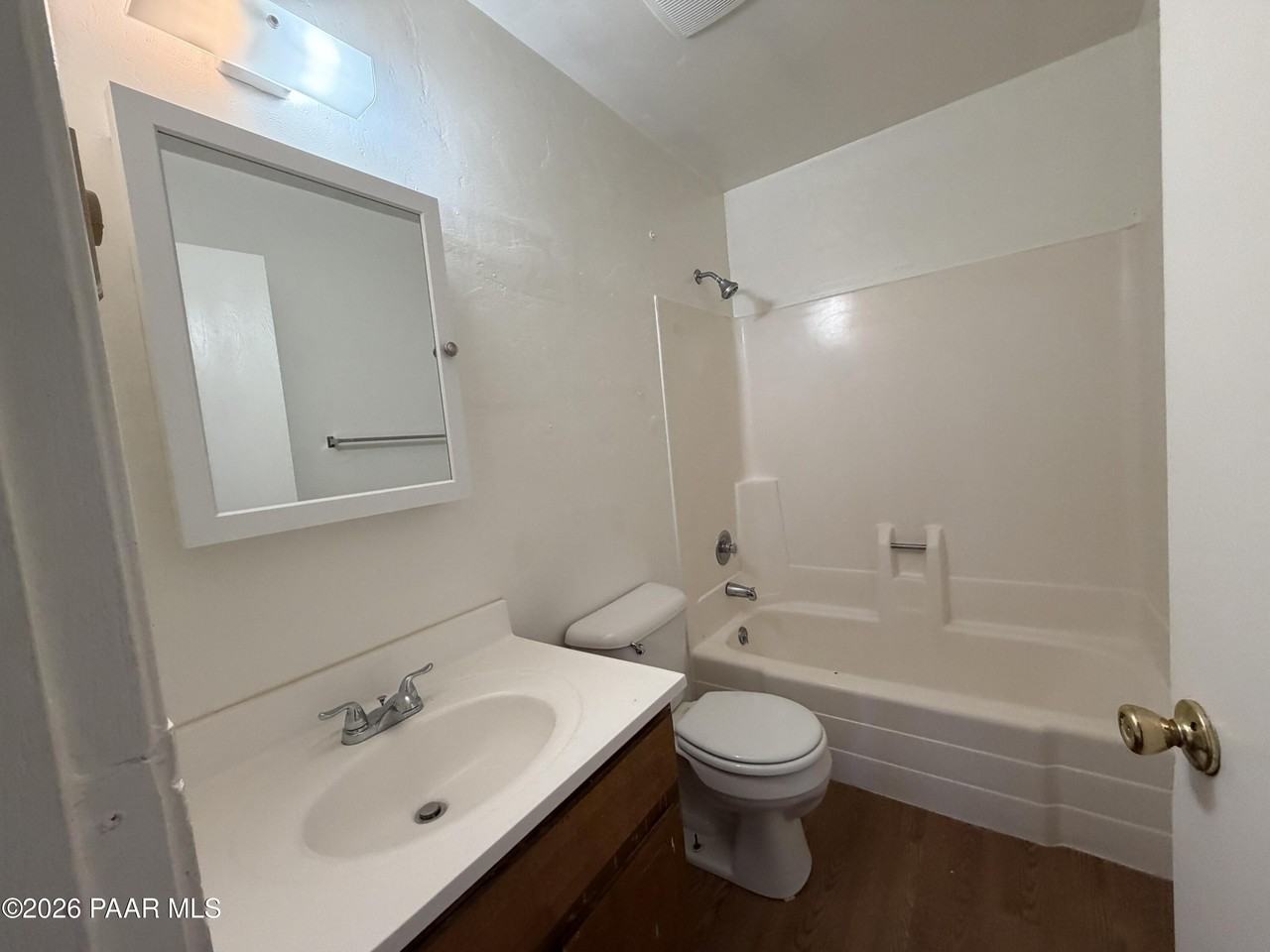 410 Madison Ave #3 - Photo 5 of 8