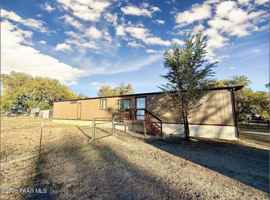 featured image of 950 Tumbleweed Dr