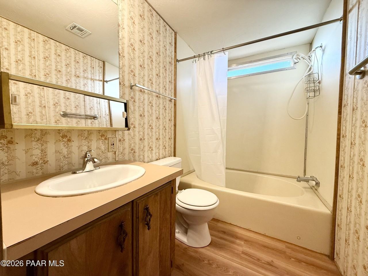 950 Tumbleweed Dr - Photo 4 of 10