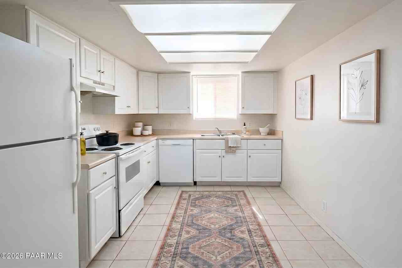 3170 N Tani Rd #5 - Photo 3 of 6
