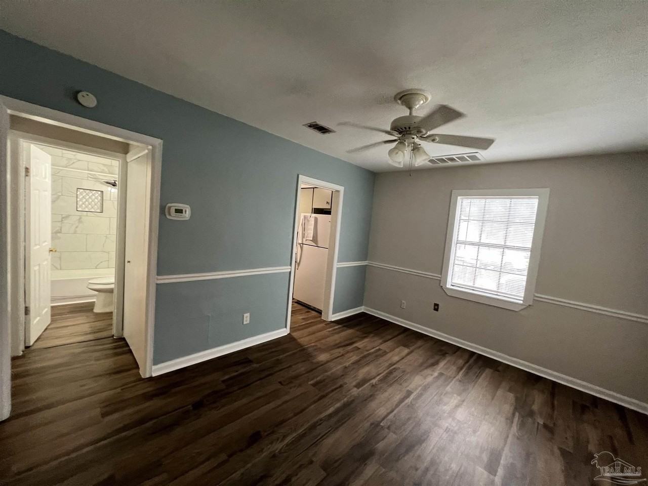 45 W Carver Dr - Photo 4 of 23