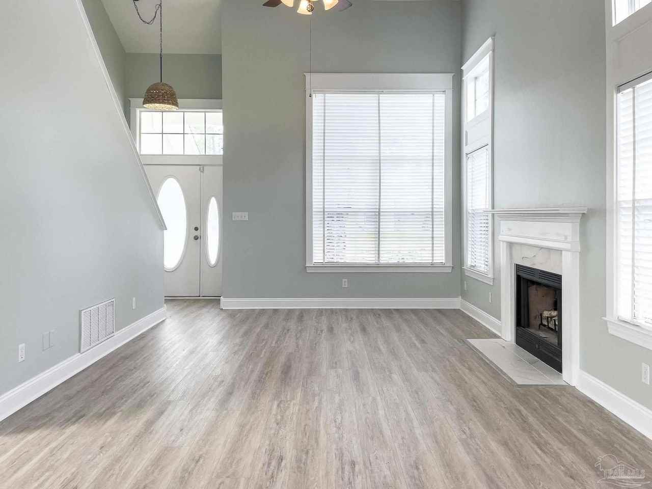 5901 N Bay Point Dr - Photo 5 of 38
