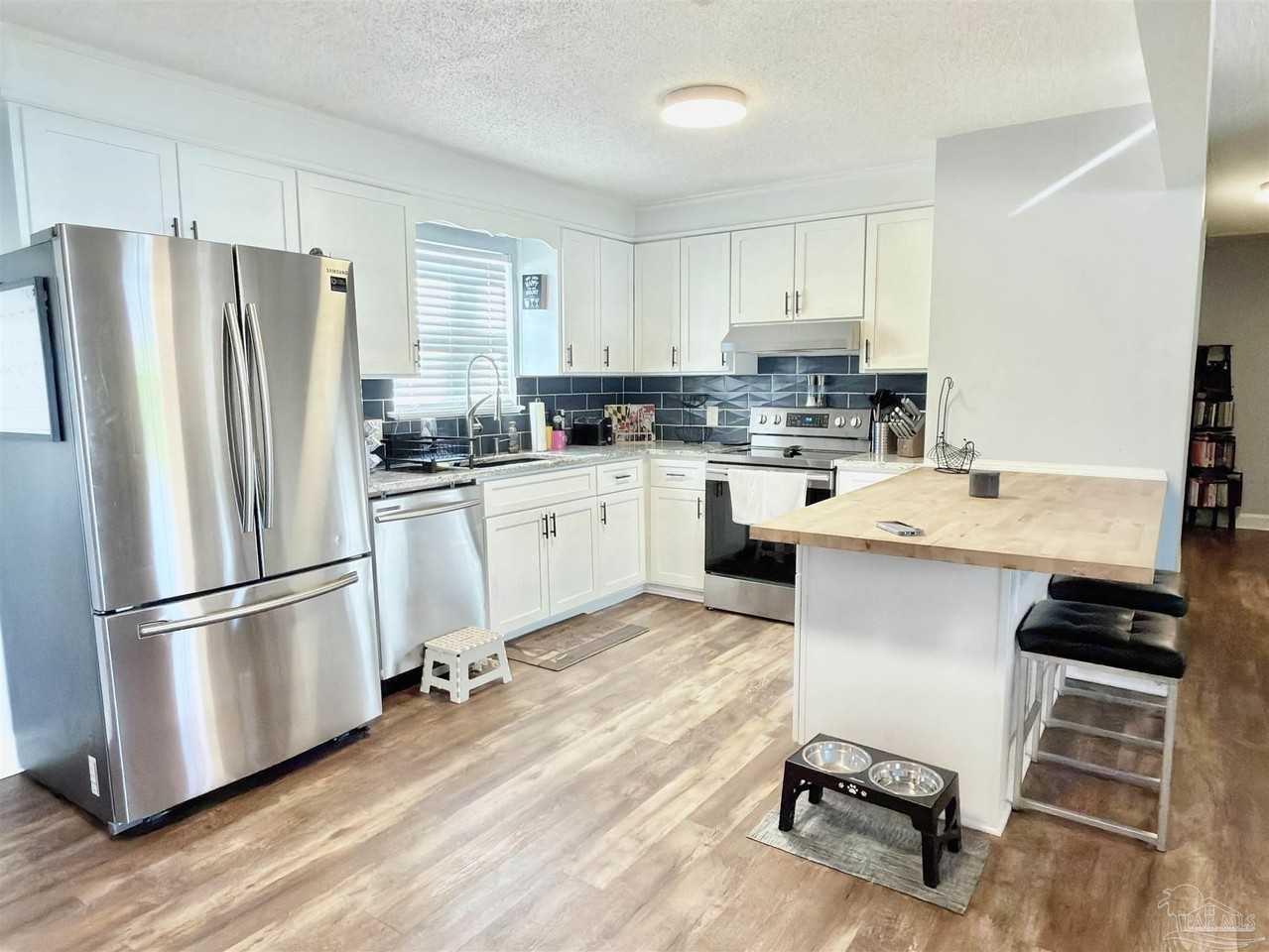 10775 Jolyne Cir - Photo 2 of 24