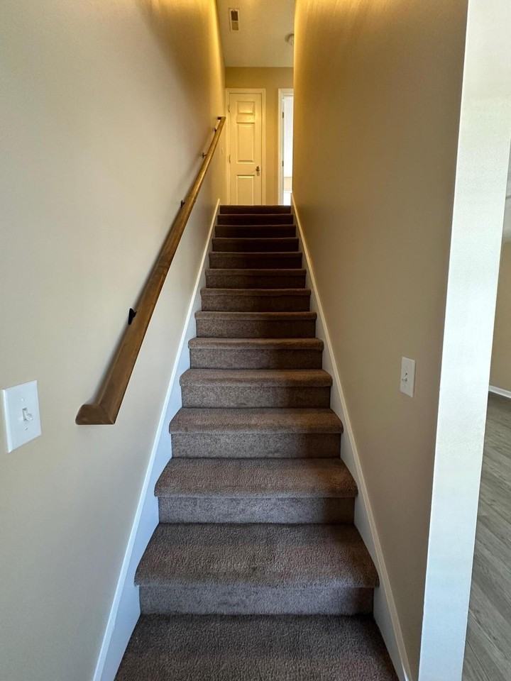 2346 Grovers Mill Ct Se - Photo 3 of 15
