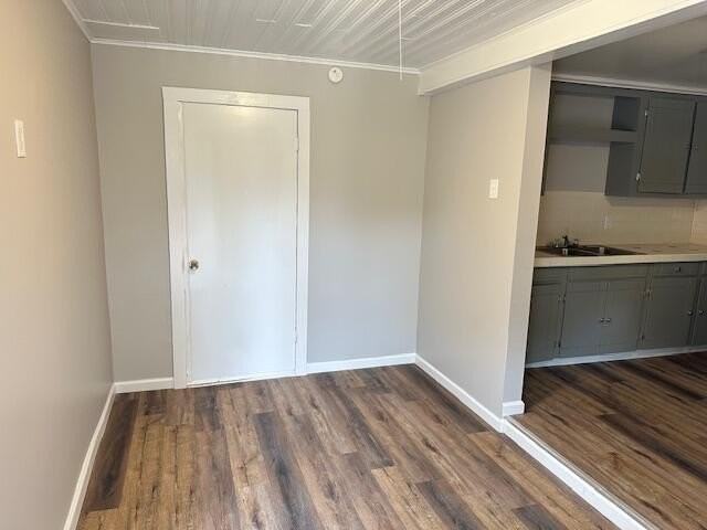 4033 Pineview Dr Nw Apt A - Photo 2 of 12