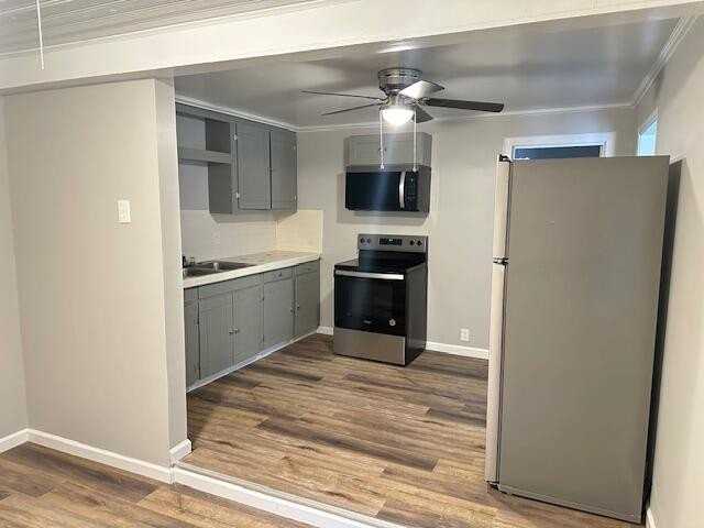 4033 Pineview Dr Nw Apt A - Photo 3 of 12