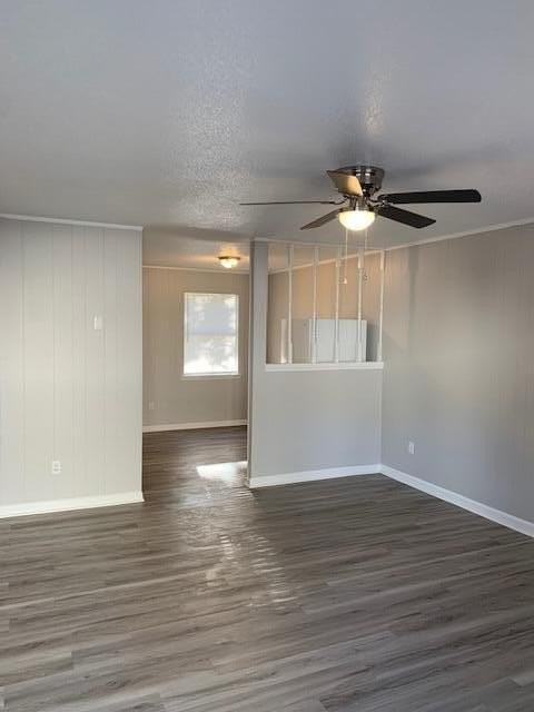 749 20th St Se - Photo 2 of 5