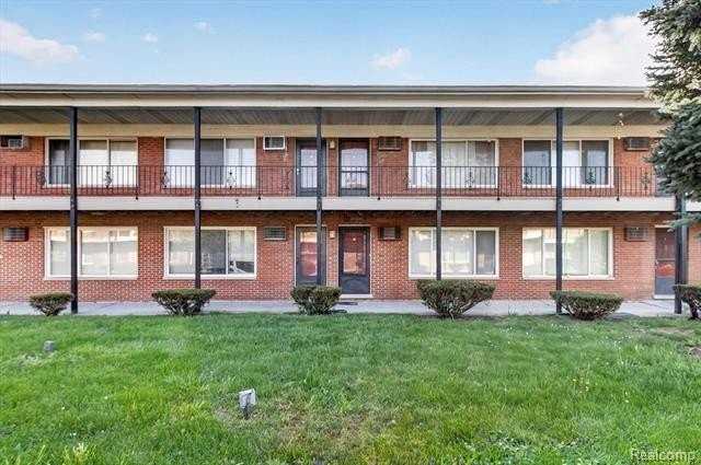 25301 5 Mile Rd #109 - Photo 3 of 22