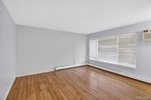 25301 5 Mile Rd #109 - Photo 7 of 22