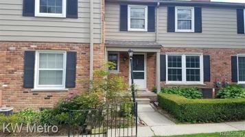 featured image of 553 N Old Woodward Ave