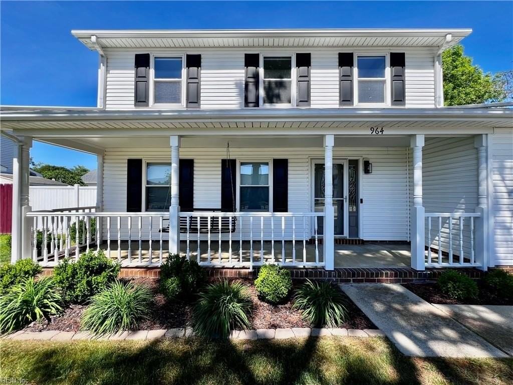 964 Wasserman Dr - Photo 2 of 32