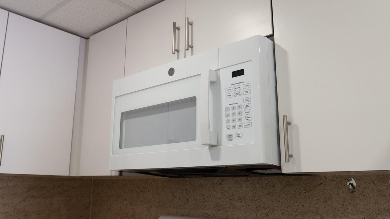 400 Sw 134th Way #302F - Photo 3 of 50
