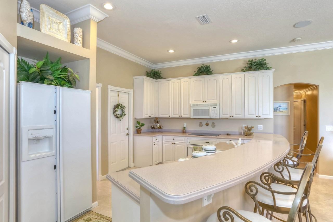 2962 Bolton Ct - Photo 5 of 14