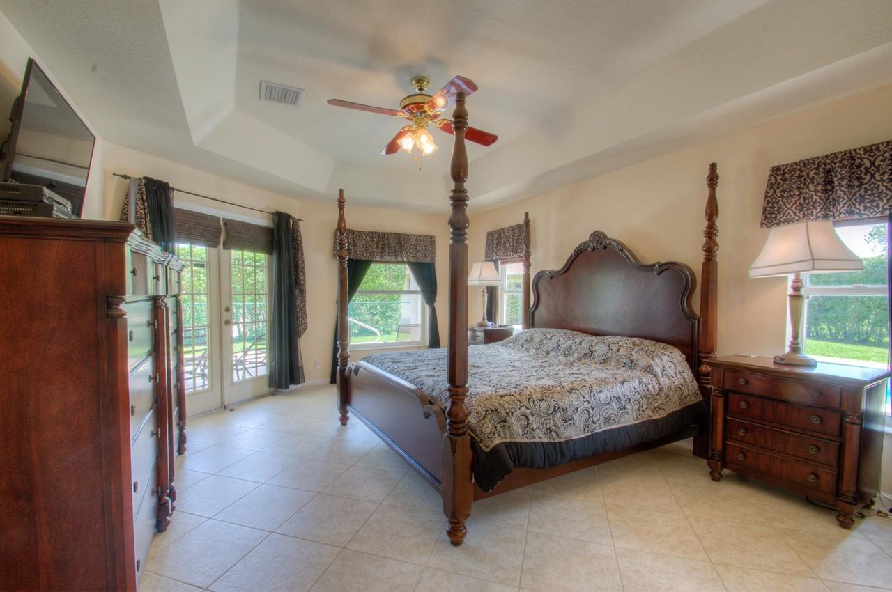 2962 Bolton Ct - Photo 7 of 14