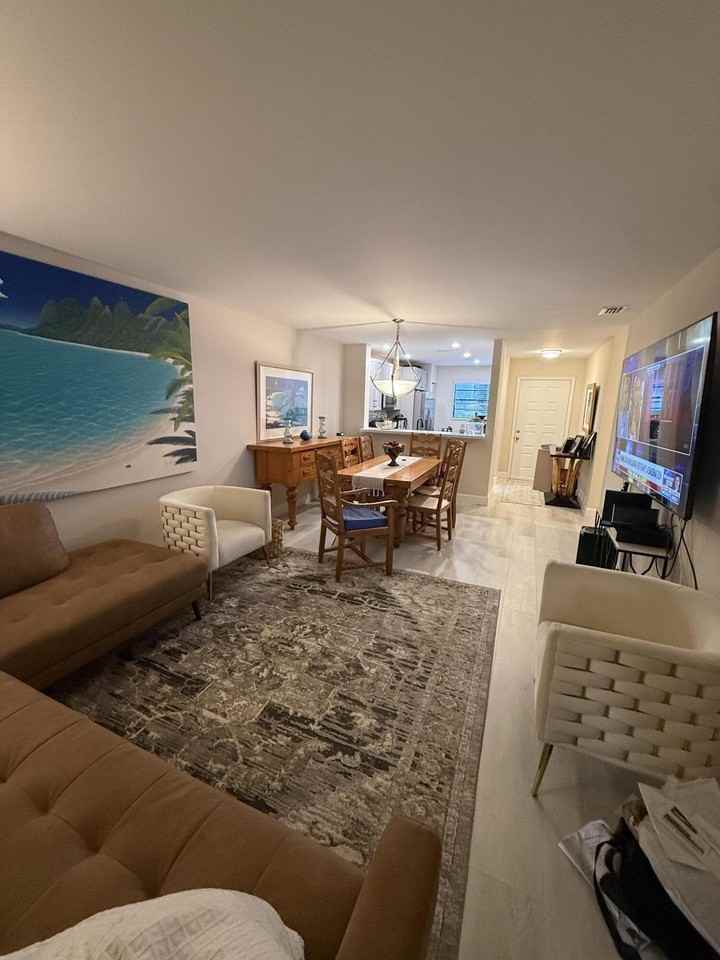 539 Nw 36th Ave #539 - Photo 4 of 19
