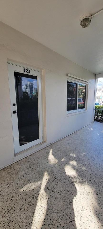7300 Byron Ave #12A - Photo 5 of 20