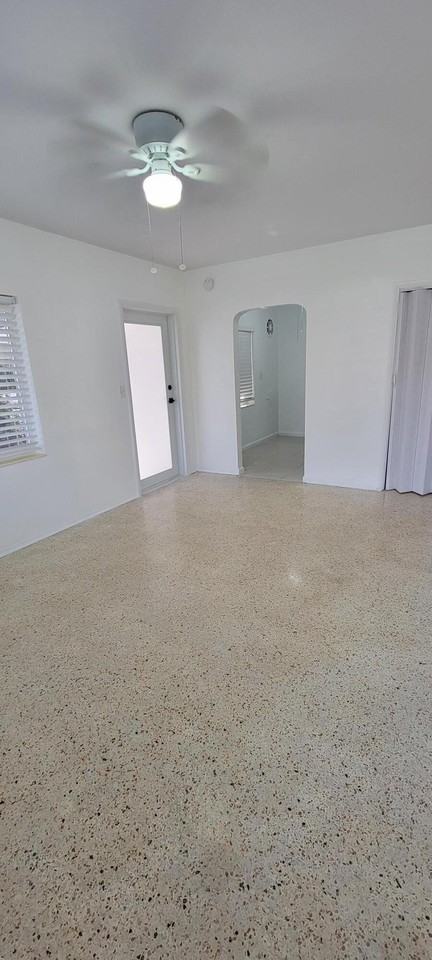 7300 Byron Ave #12A - Photo 6 of 20