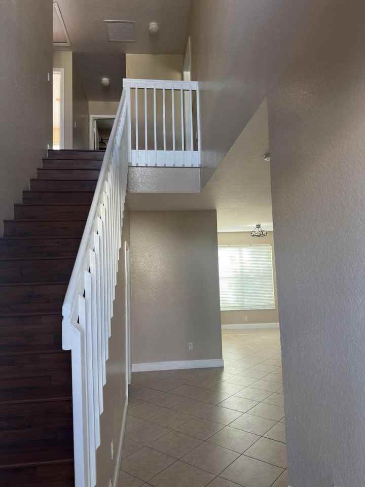 5409 Eastbay Dr - Photo 2 of 11