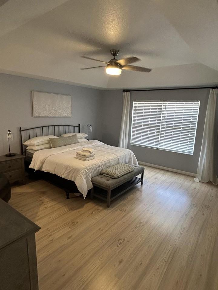 13517 Fountain View Blvd - Photo 6 of 19