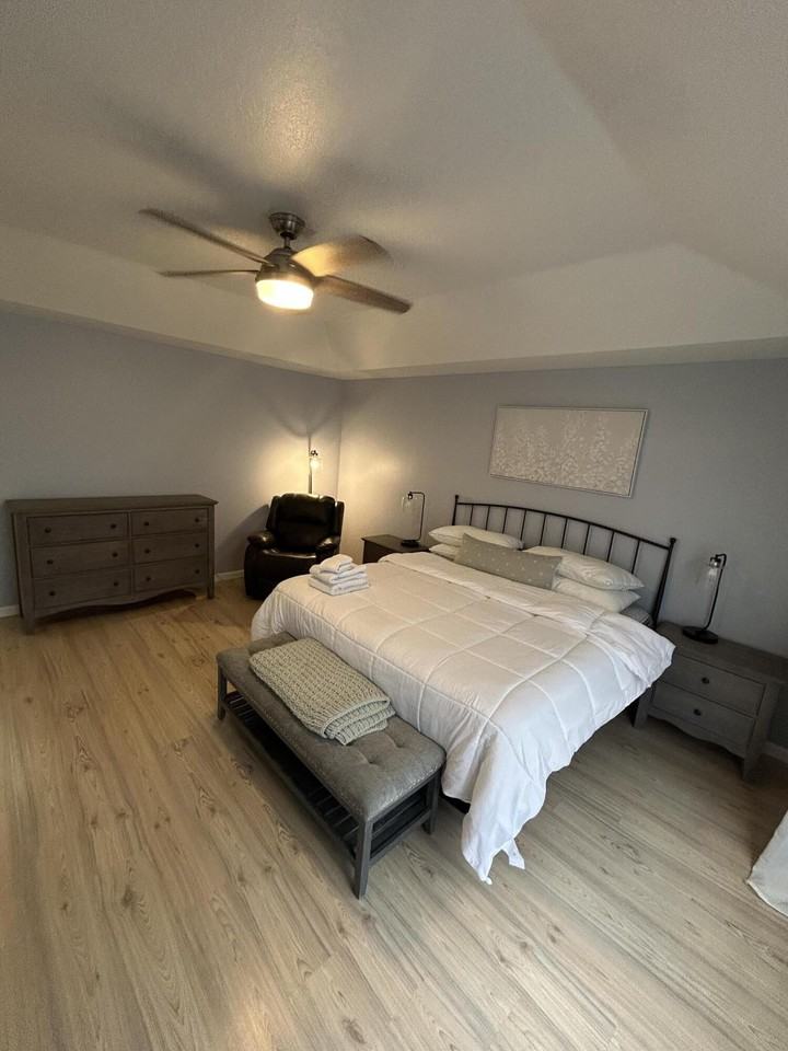 13517 Fountain View Blvd - Photo 7 of 19