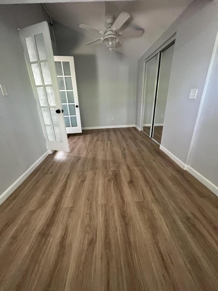 728 Talladega St - Photo 5 of 7