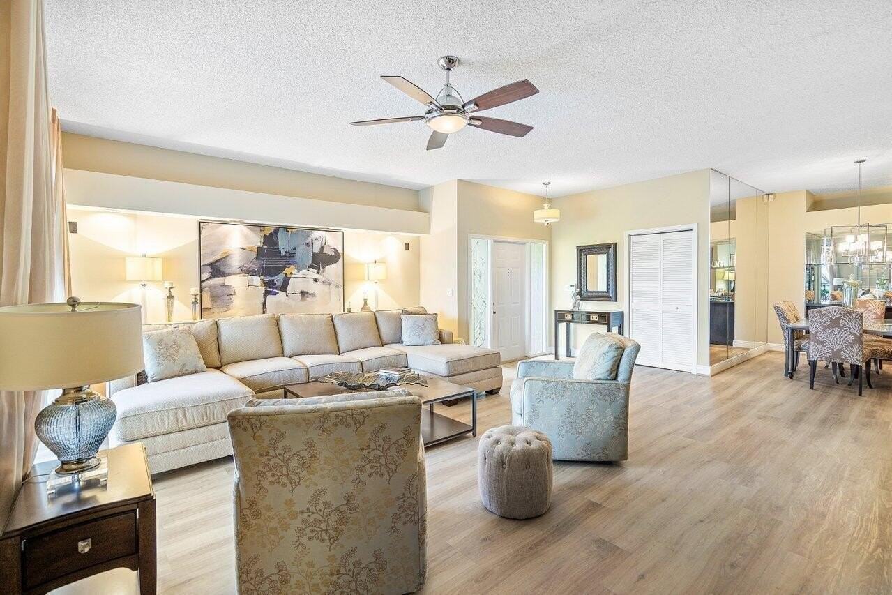5070 Lake Catalina Dr #C - Photo 3 of 50