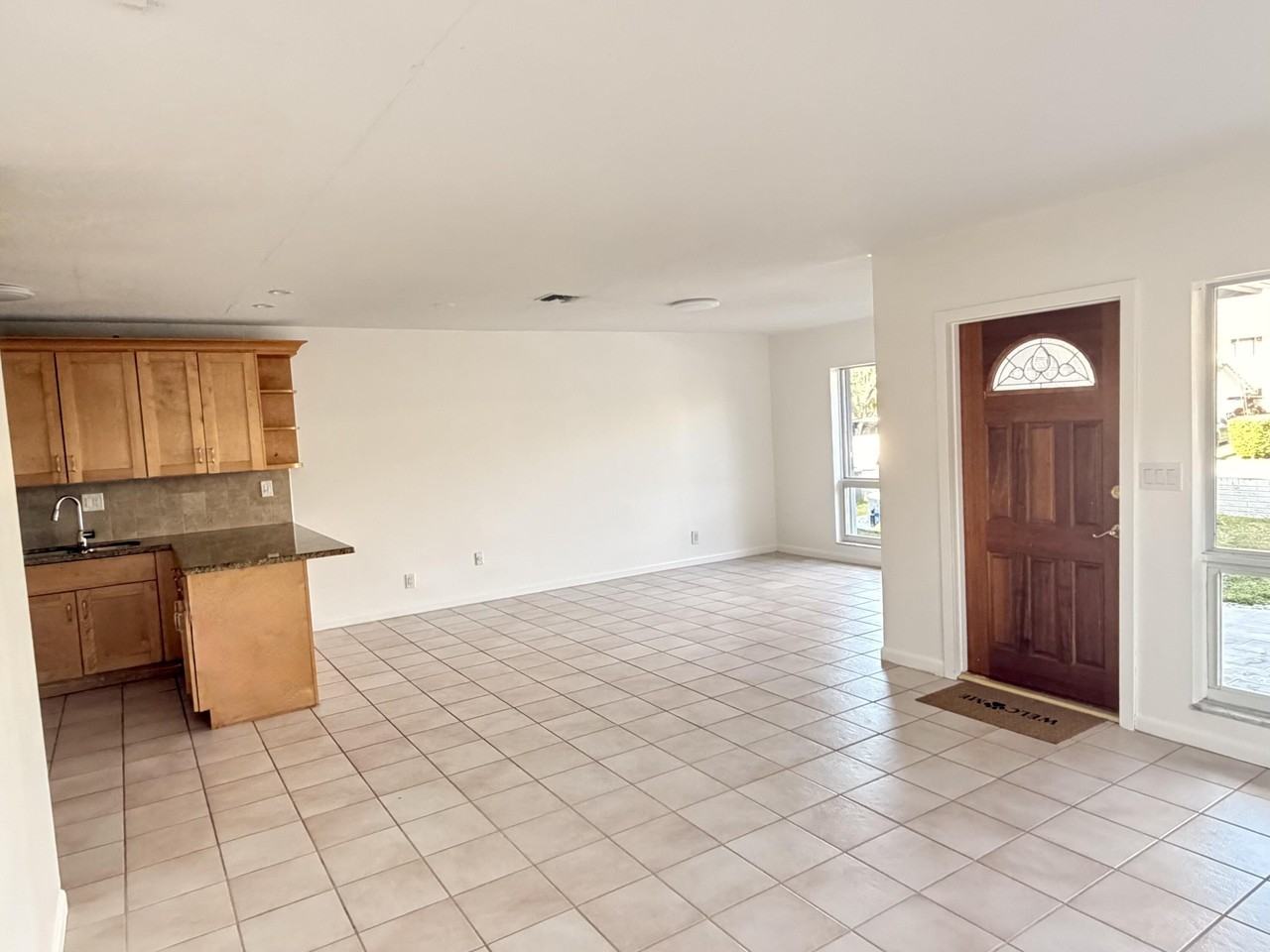 630 Ne 19th Ave - Photo 7 of 21