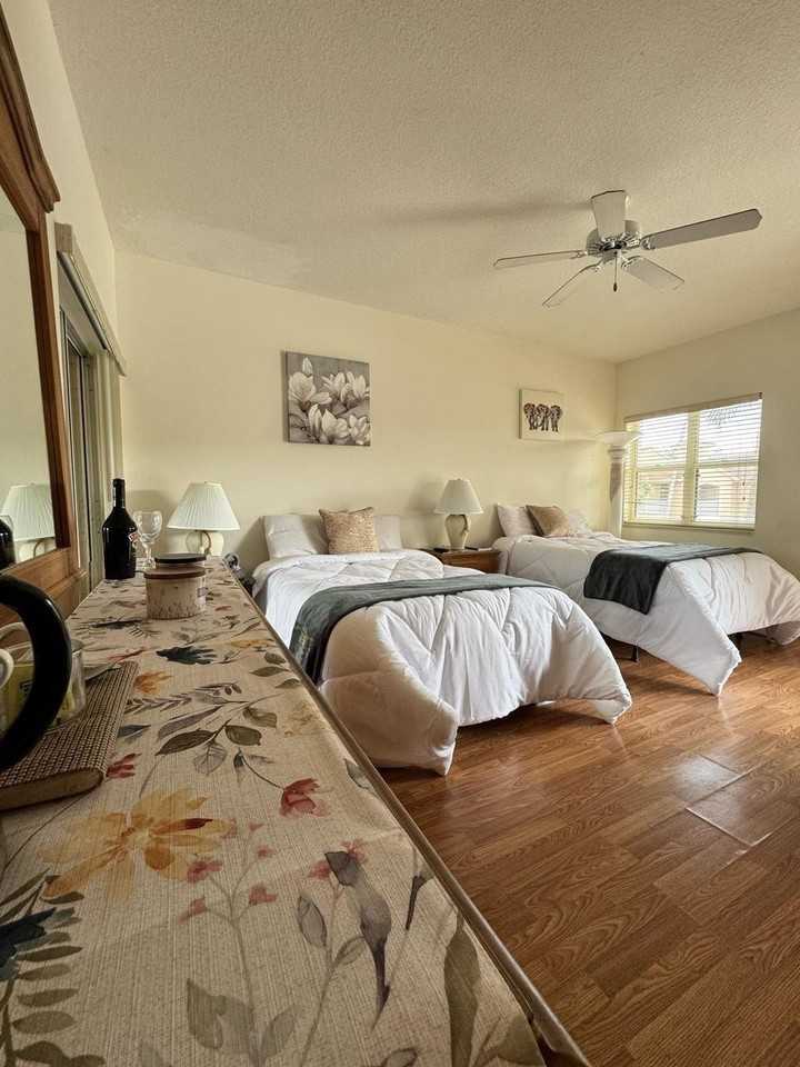9922 Perfect Dr #20 - Photo 6 of 21