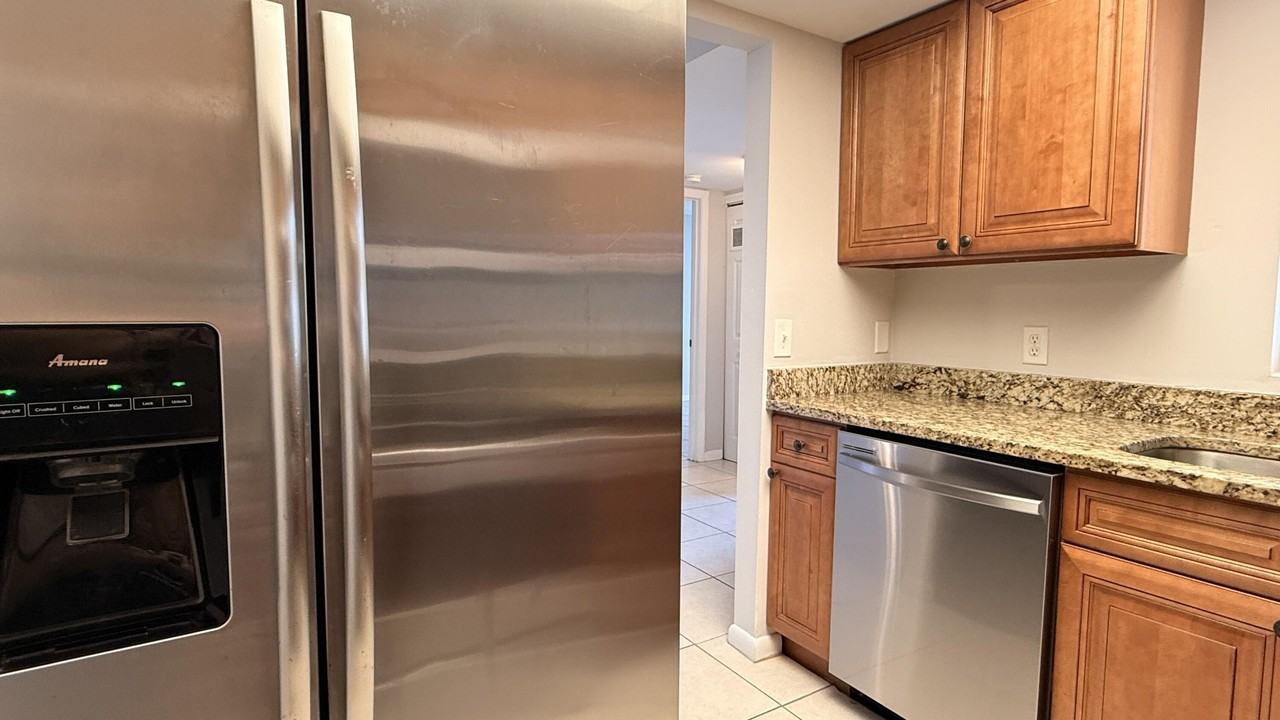 1694 Se Green Acres Cir - Photo 3 of 17