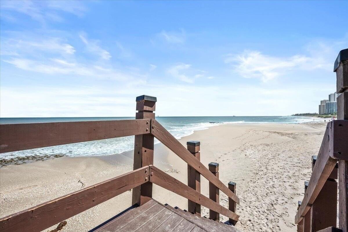4100 N Ocean Dr #803 - Photo 2 of 50