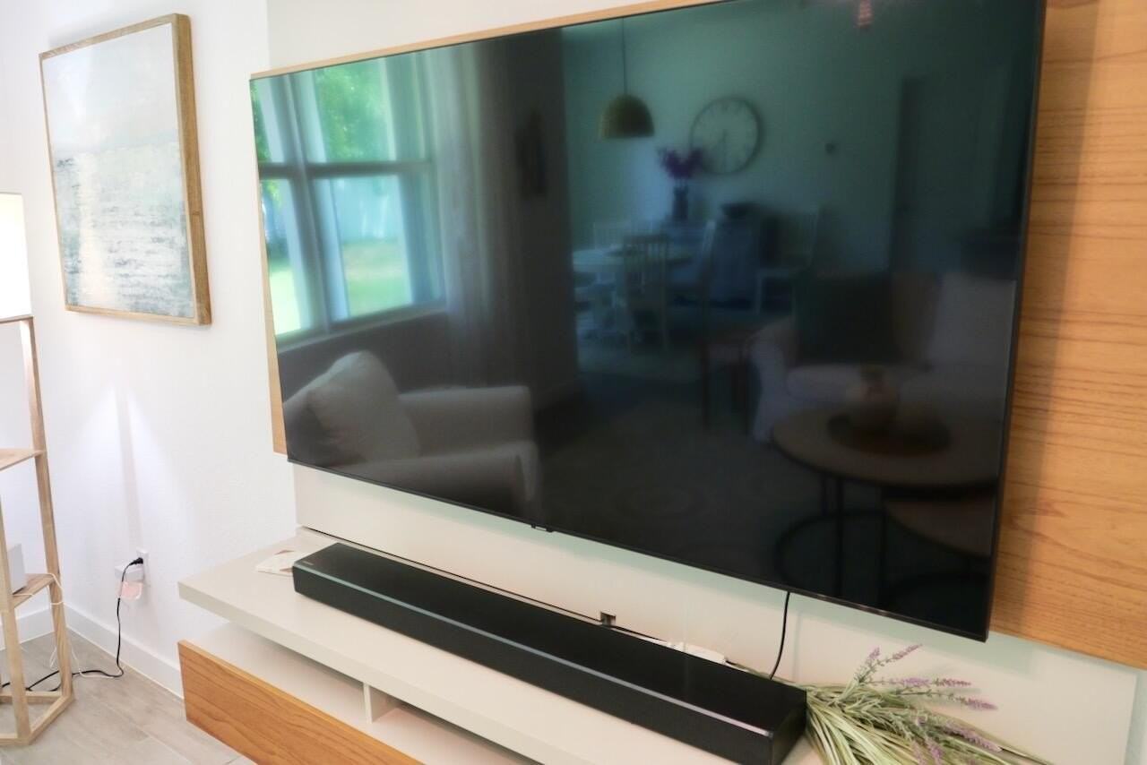 1753 Ne White Pine Ter - Photo 6 of 50