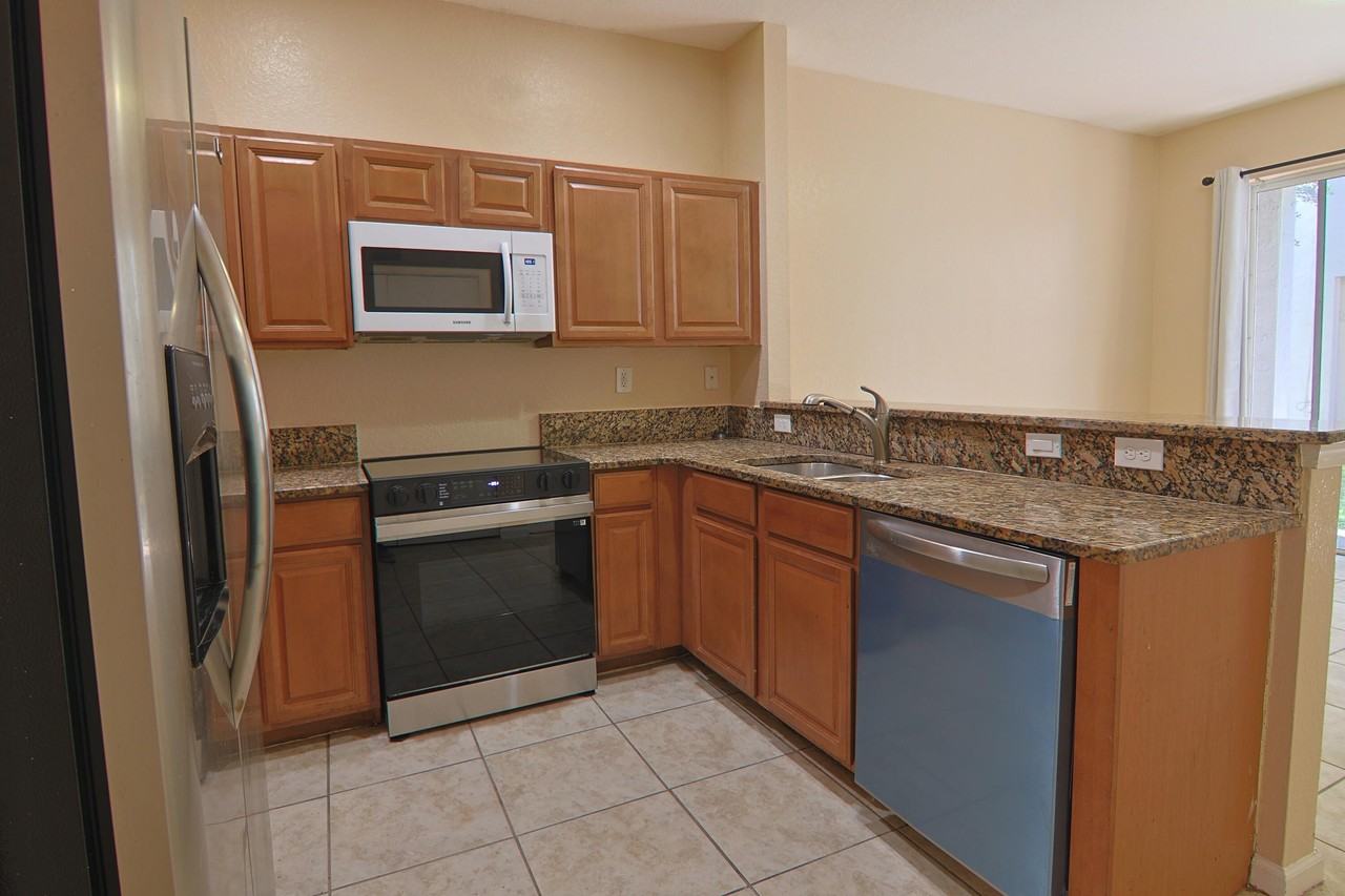 21211 Nw 14th Pl #3-27 - Photo 2 of 23