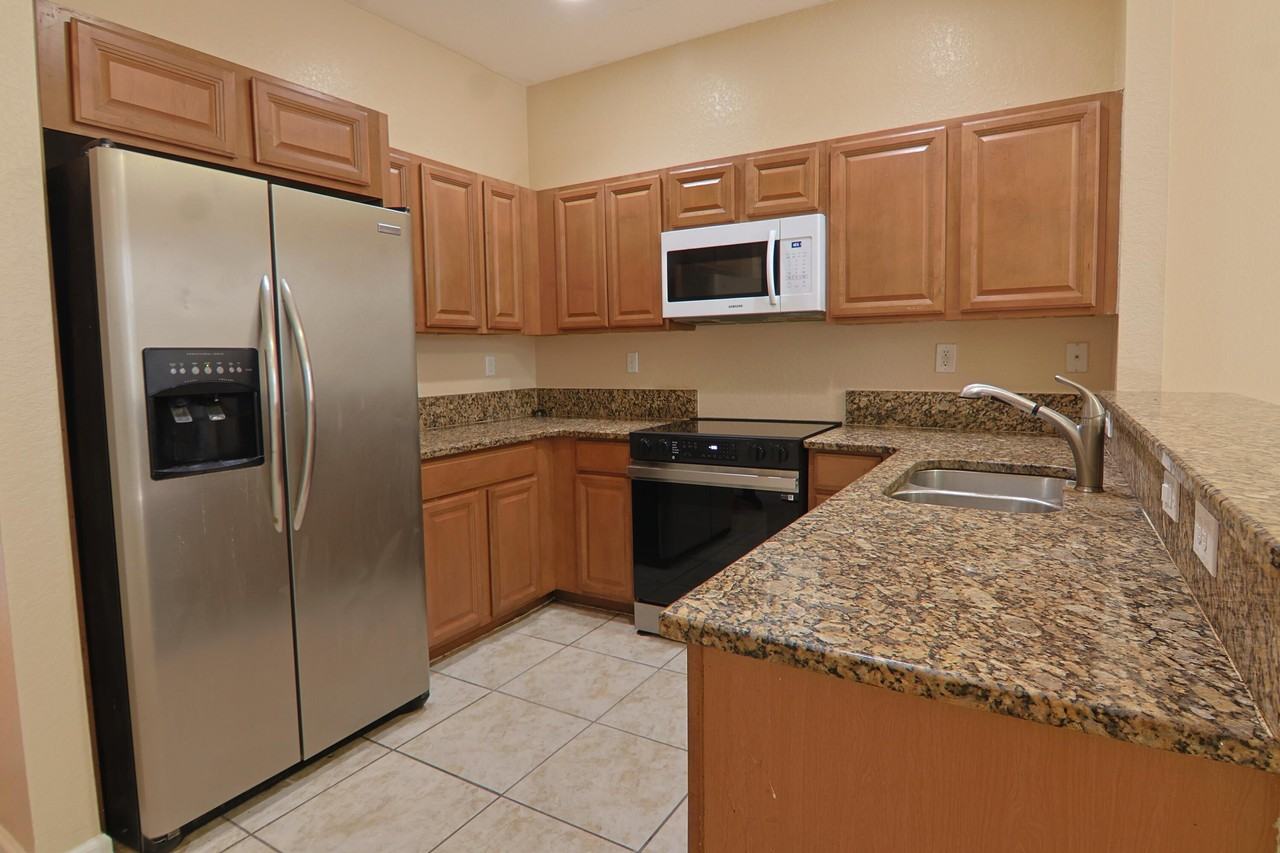 21211 Nw 14th Pl #3-27 - Photo 3 of 23