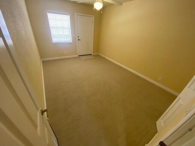 135 Nw 5th Ave #3 - Photo 4 of 20
