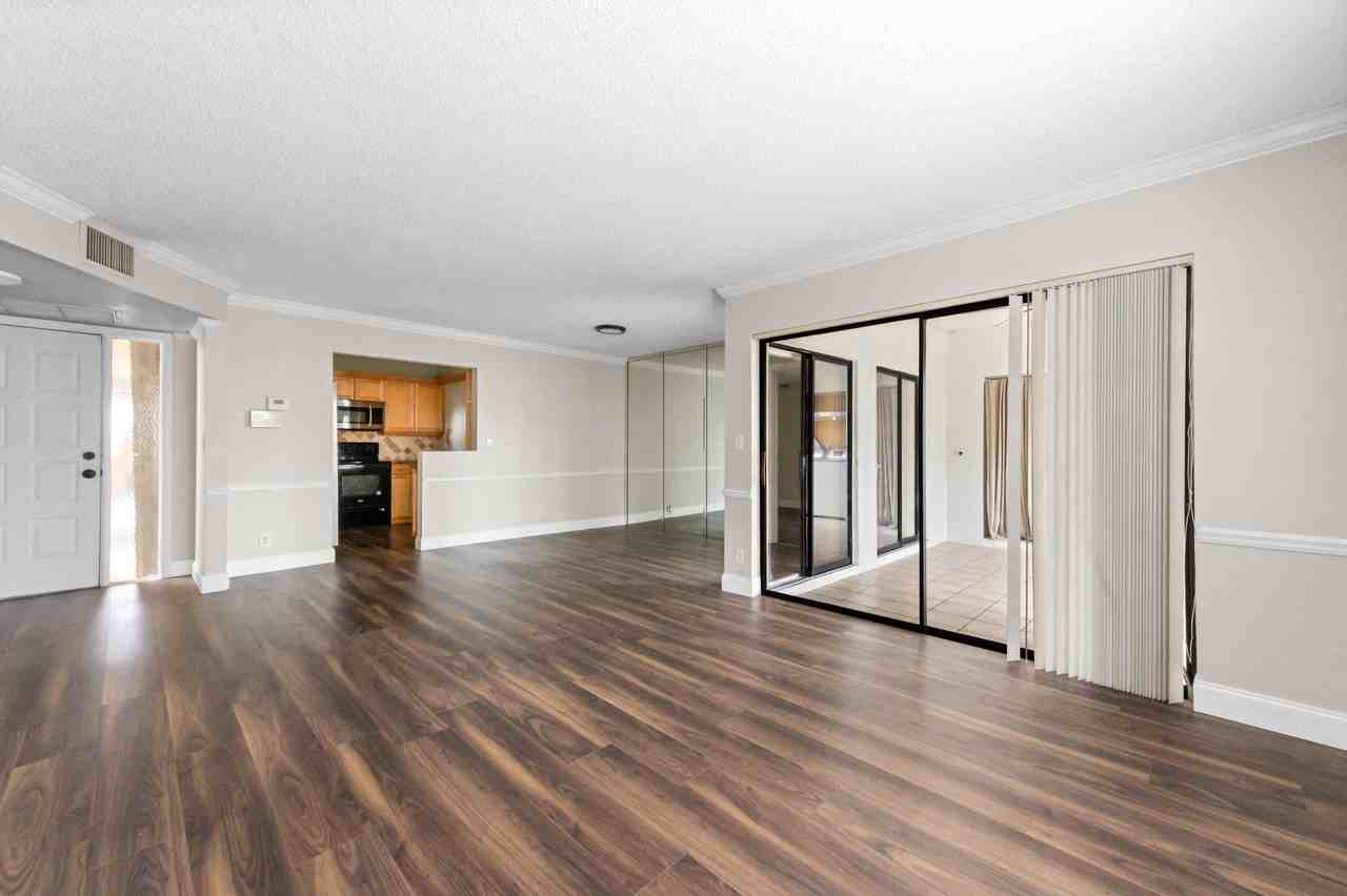 3757 Cocoplum Cir #3567 - Photo 5 of 23