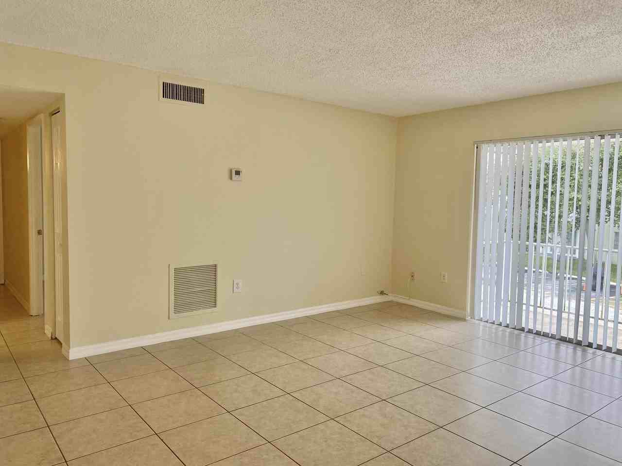 405 Executive Center Dr #208 - Photo 7 of 34