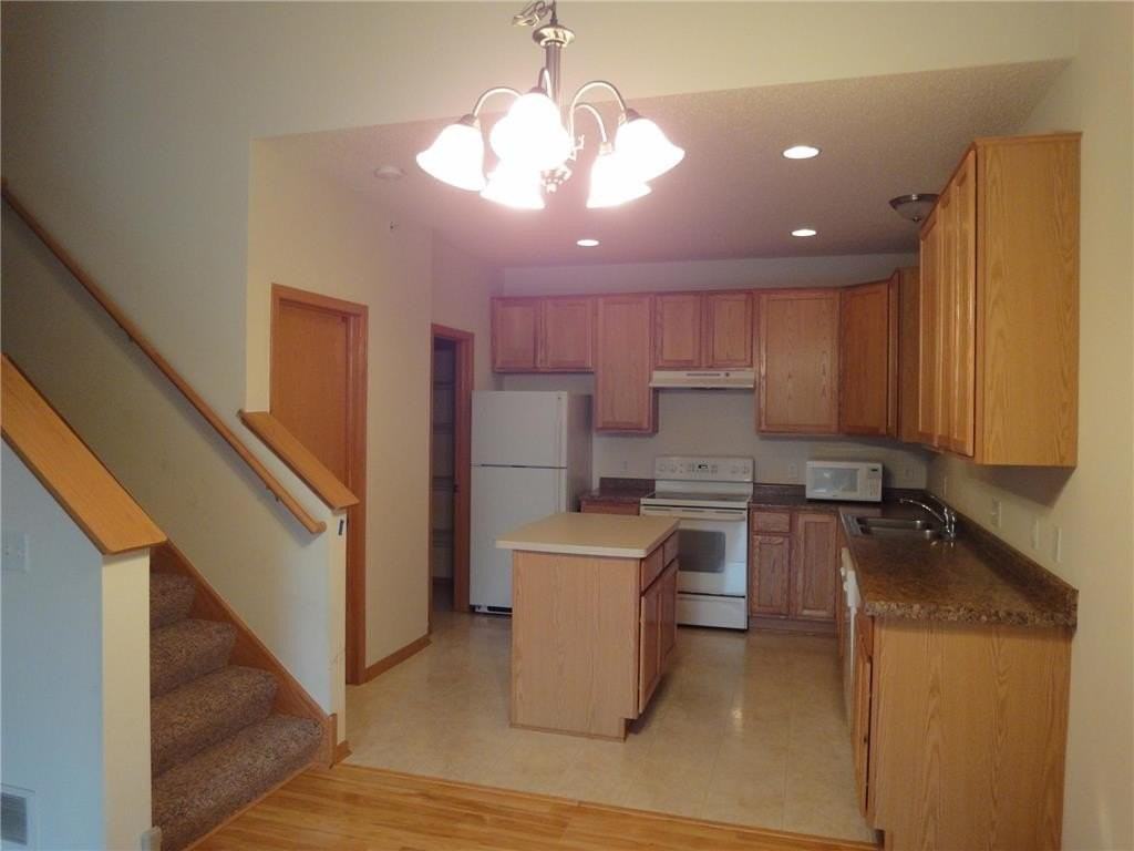 4770 Underwood Ln N #E - Photo 7 of 19