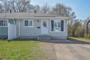 1314 10th St N - Photo 1 of 1