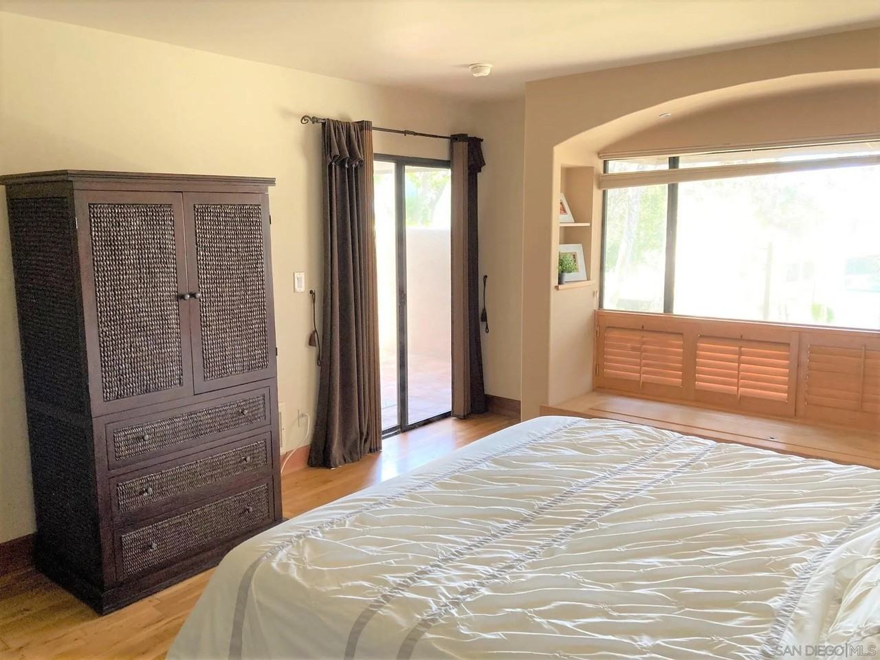 503 S Sierra Ave #161 - Photo 5 of 15