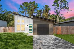 featured image of 816 W 9th St