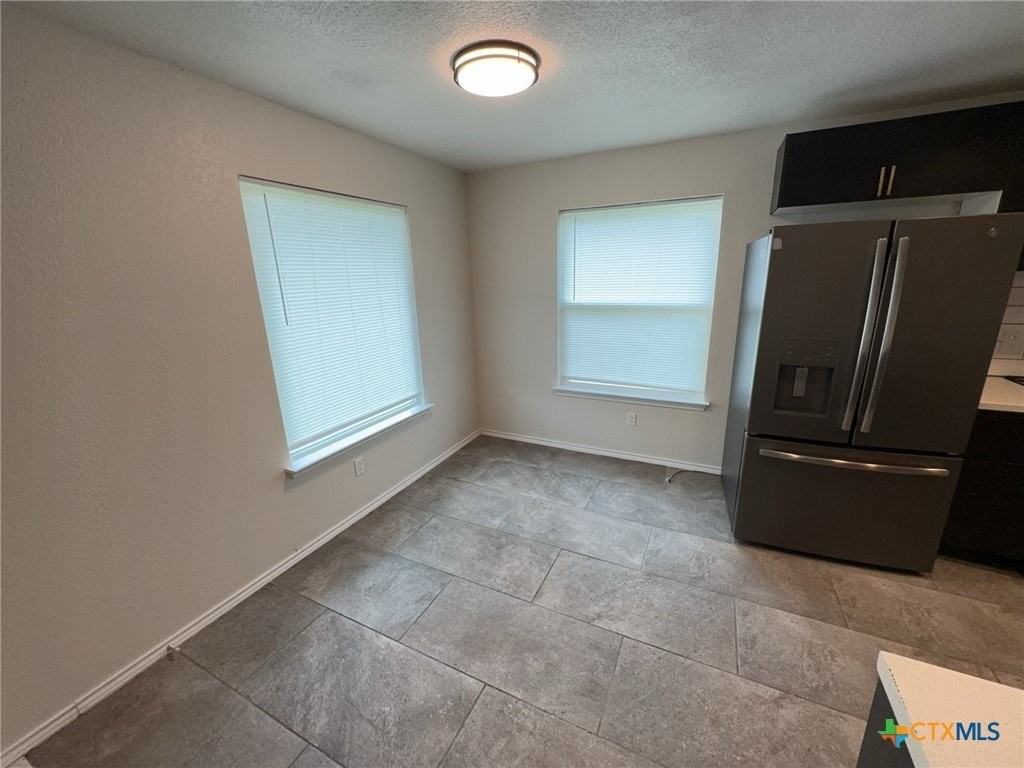 2808 Cactus Dr - Photo 4 of 16