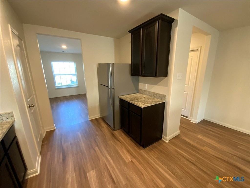 1024 Riverdale Cv - Photo 6 of 18