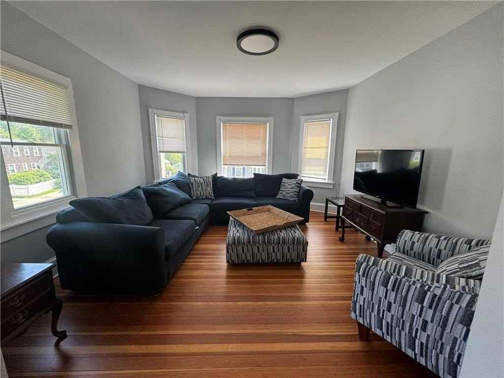 60 Berkeley Ave #2 - Photo 2 of 27