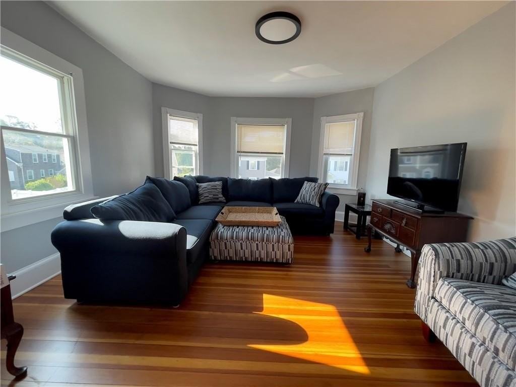 60 Berkeley Ave #2 - Photo 3 of 27
