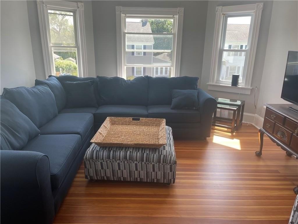 60 Berkeley Ave #2 - Photo 4 of 27