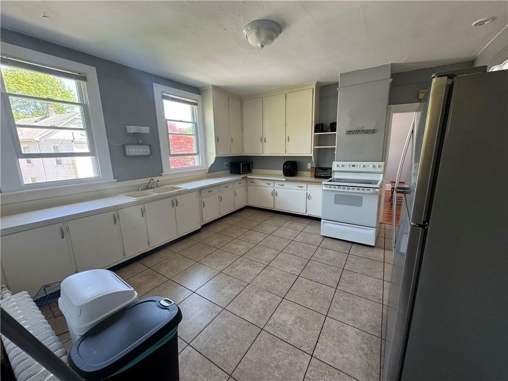 60 Berkeley Ave #2 - Photo 5 of 27