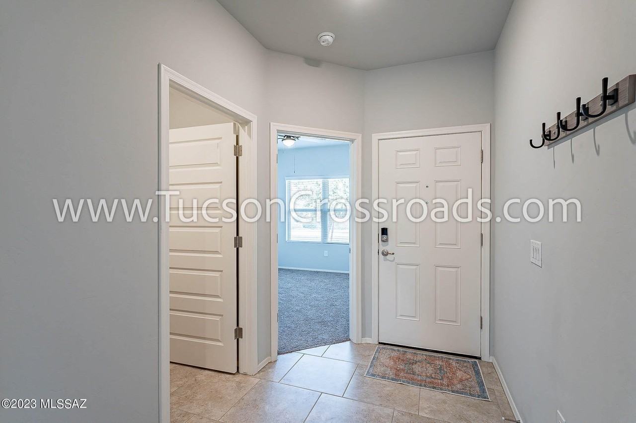 11629 W Despain Dr - Photo 6 of 50